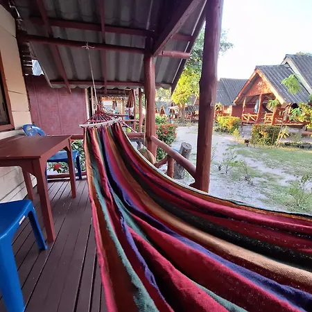 Breizh Cape Beach Bungalows Koh Lanta Exterior photo